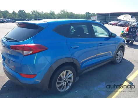 2017 Hyundai Tucson Se z USA, uszkodzony, nr VIN KM8J23A40HU332327